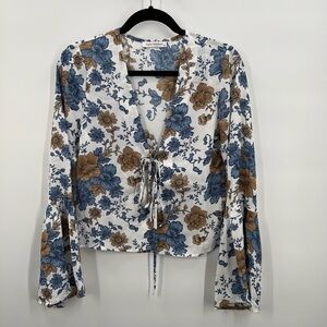 Skylar + Madison Floral Tie Crop Top Butterfly Sleeves Ladies Medium